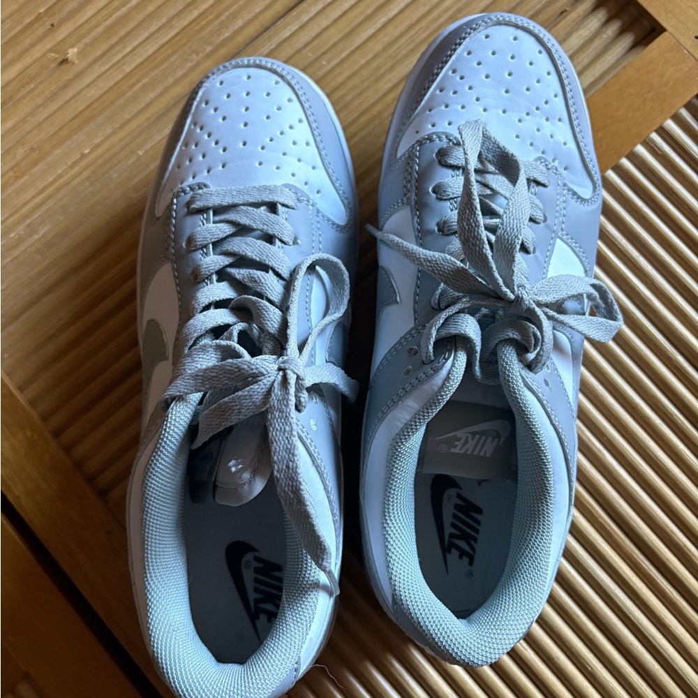 Nike Women’s Tennis Shoes